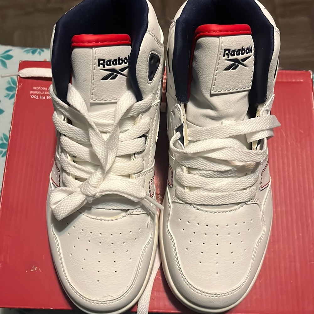 Kids Reebok Sneakers